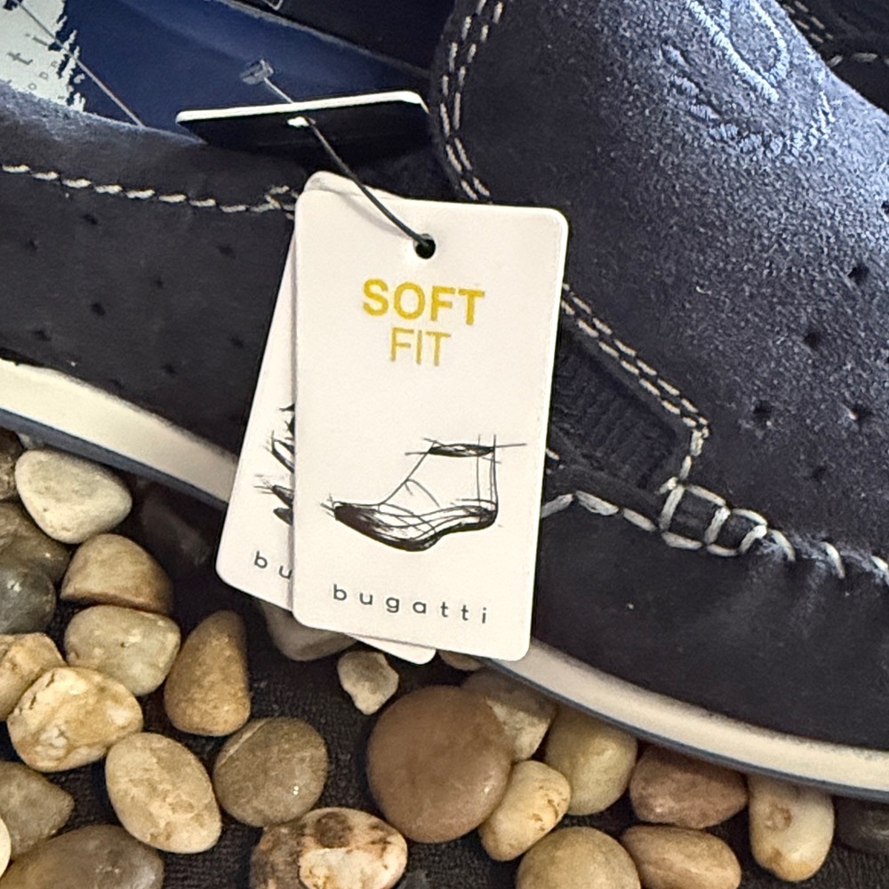 Bugatti Navy Perforated Slip-On Loafers - Picture 4 of 7